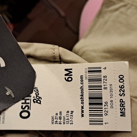 Oshkosh B'Gosh 6 month boys tan stretch shorts new - Picture 3 of 5